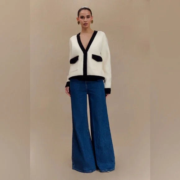 MESHKI Jen Wide Leg Flare Denim Jeans - Picture 8 of 10